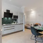 Gioberti's - 100 Sqm - 2 Bedrooms And Free Private Parking In The Center * Turim