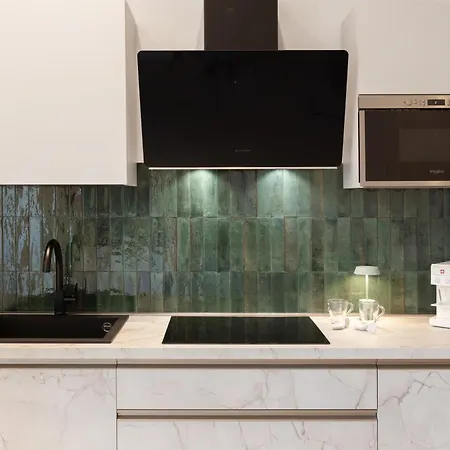 Gioberti's - 100 Sqm - 2 Bedrooms And Free Private Parking In The Center *