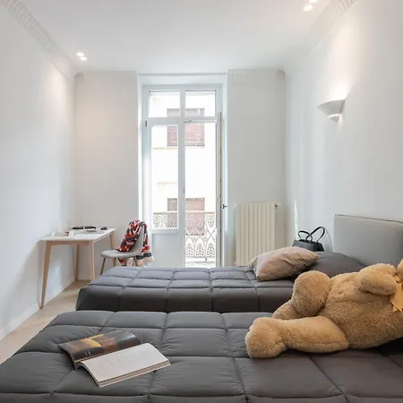 Gioberti's - 100 Sqm - 2 Bedrooms And Free Private Parking In The Center Appartement Turin