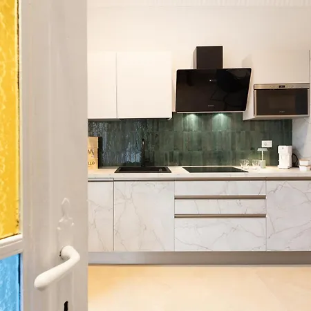 Gioberti's - 100 Sqm - 2 Bedrooms And Free Private Parking In The Center *