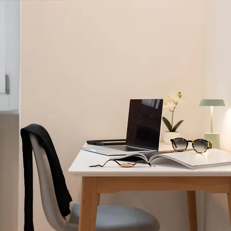 Gioberti's - 100 Sqm - 2 Bedrooms And Free Private Parking In The Center *