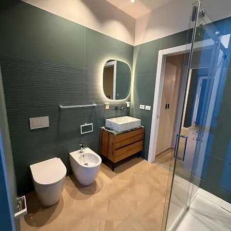 Gioberti's - 100 Sqm - 2 Bedrooms And Free Private Parking In The Center