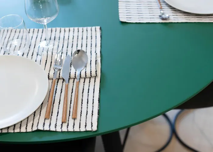 Gioberti's - 100 Sqm - 2 Bedrooms And Free Private Parking In The Center 아파트 토리노