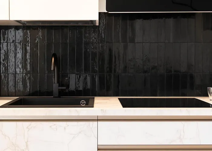 아파트 Gioberti's - 100 Sqm - 2 Bedrooms And Free Private Parking In The Center *