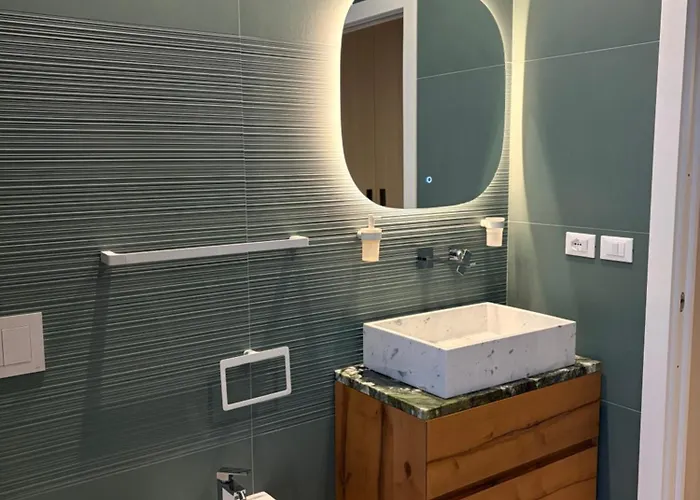 Gioberti's - 100 Sqm - 2 Bedrooms And Free Private Parking In The Center 아파트 토리노