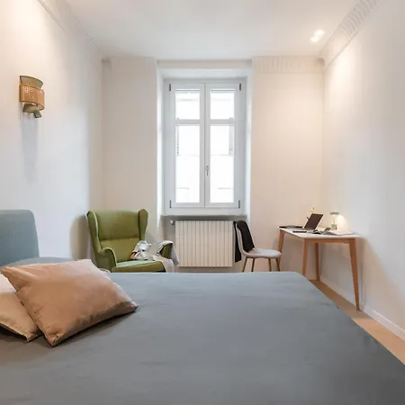 Gioberti's - 100 Sqm - 2 Bedrooms And Free Private Parking In The Center Lägenhet