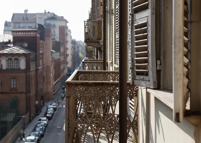 Appartement Gioberti's - 100 Sqm - 2 Bedrooms And Free Private Parking In The Center