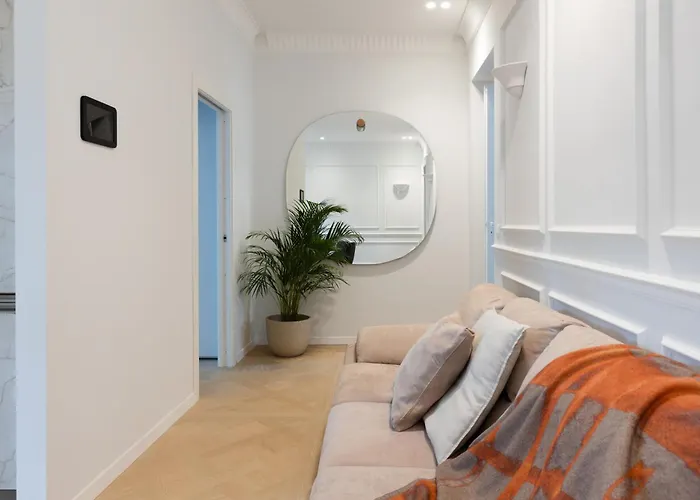 Gioberti's - 100 Sqm - 2 Bedrooms And Free Private Parking In The Center