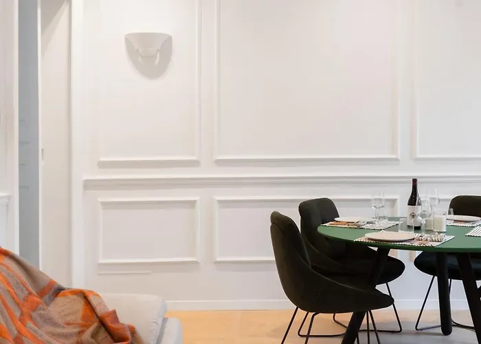 Appartement Gioberti's - 100 Sqm - 2 Bedrooms And Free Private Parking In The Center